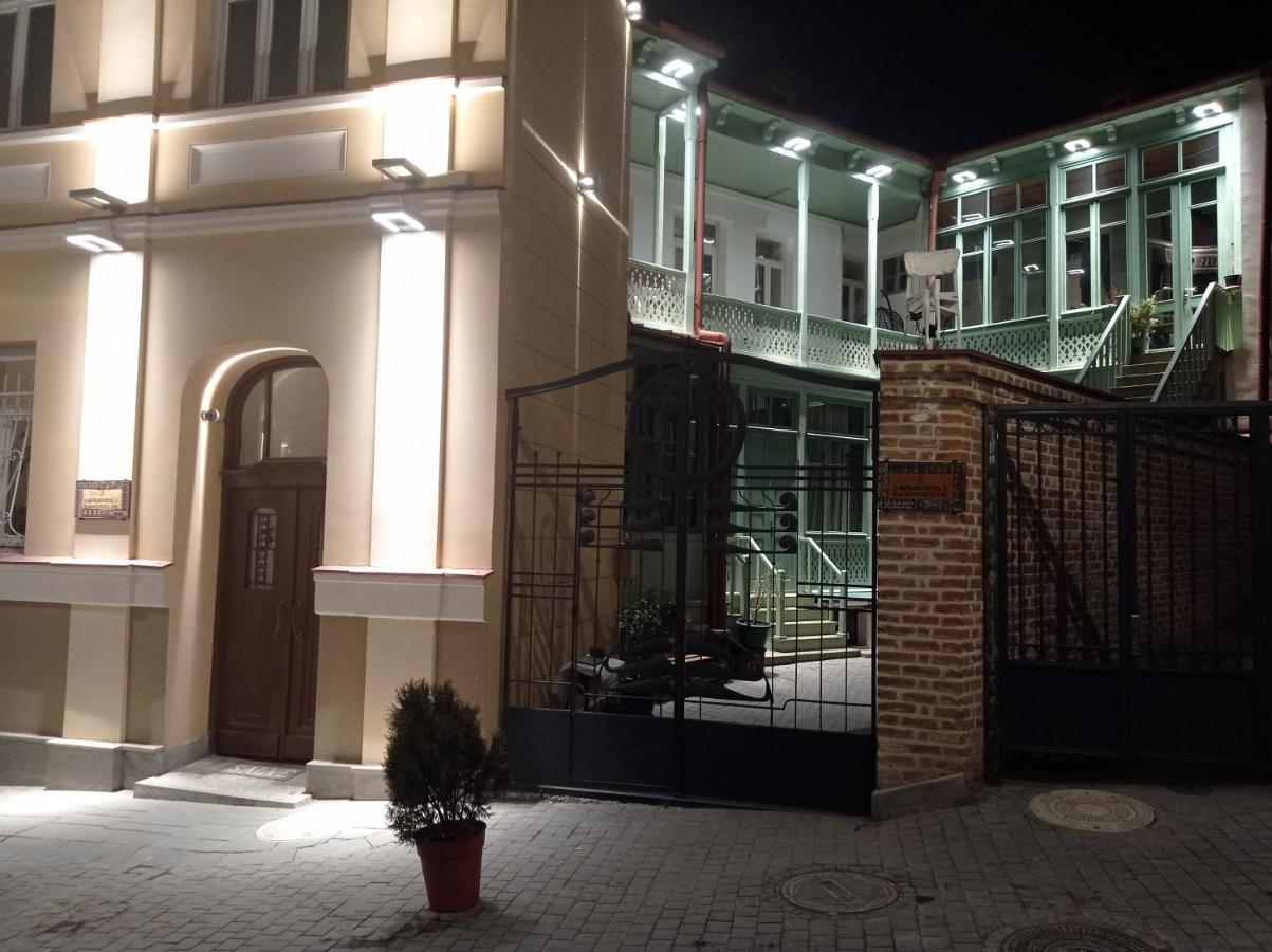 La Maison #7 Tbilisi Exterior photo