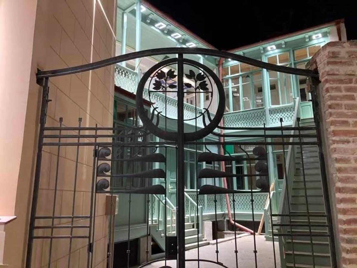 La Maison #7 Tbilisi Exterior photo